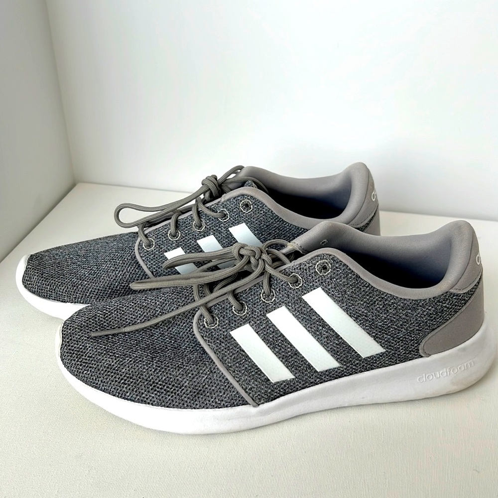 Adidas Size 8 Women’s Qt 2.0 Running Shoe